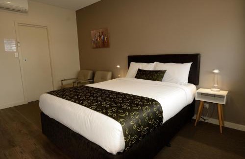 Tatiara Hotel | 105 On The Park