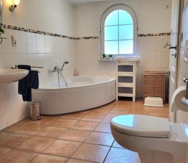 Homberg Apartment | 105 qm Whg mit gehobener Ausstattung in Homberg Ohm