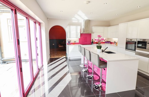 Boston Cottage | 105 SPILSBY ROAD, pet friendly, character holiday cottage in Boston