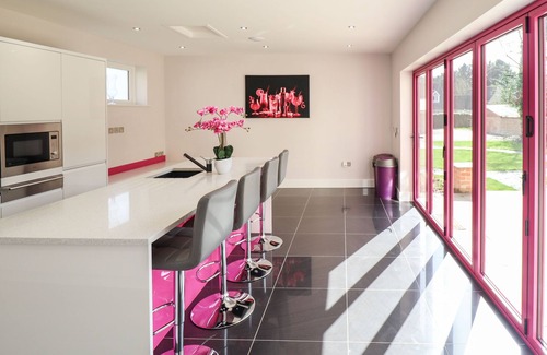 Boston Cottage | 105 SPILSBY ROAD, pet friendly, character holiday cottage in Boston