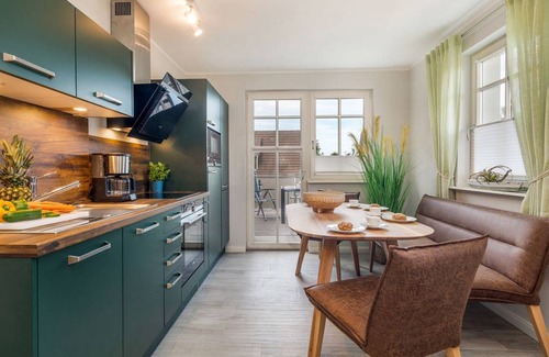 Zingst Apartment | 106 m² Apartment ∙ 2 bedrooms ∙ 4 guests