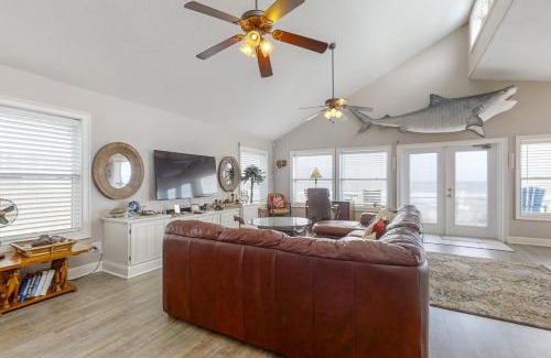 Ocean Cay House | 1060 S Fletcher Ave
