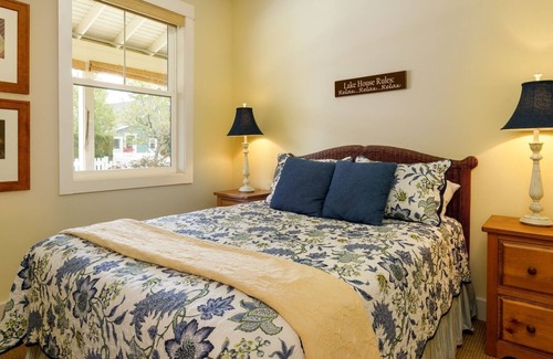 Oroville House | 107 Barefoot Lane (Beach Trail)