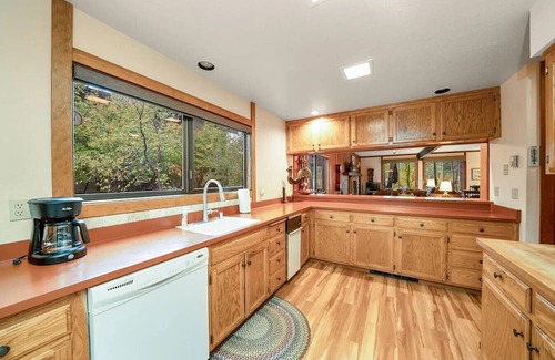 Graeagle Condo | #107 Graeagle Meadows