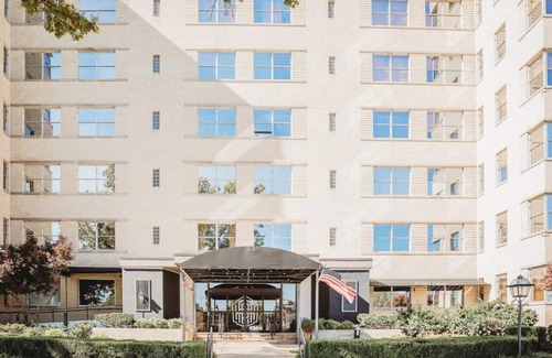 Bartlesville Apartment | 108 · Historic Hotel Room #108 - Hotel Phillips