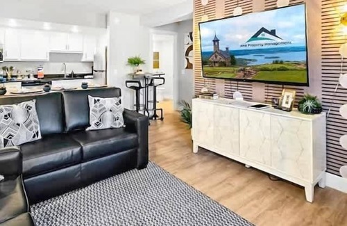 Downtown Branson Condo | 108 No stairs clean, cozy, stunning downtown