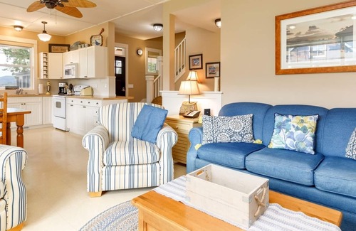 Oroville House | 109 Barefoot Lane (Beach Trail)