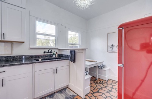 Tucson Apartment | 109 Park (Jill Reilly)