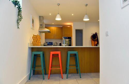 St Ives Apartment | 10A Ruston Chambers Free parking, Luxury 2 bedroom city center apartment