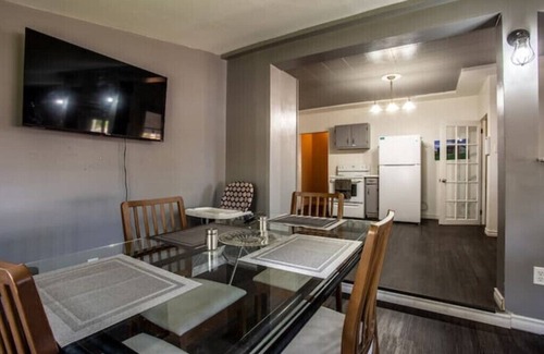 Trenton House | 10Beds! By BATAWA SKI HILL! [40% DISCOUNT] Two Riverside Homesn