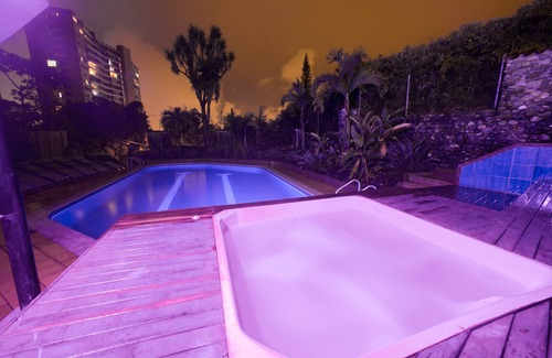 El Tesoro House | 10BRPOBLADOMANSIONPOOLJAVUZZIPRIVATE