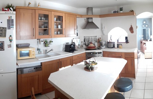 Montfrin Villa | 10km from Pont du Gard pretty villa in a quiet area with swimming pool