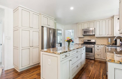 Toddville Road House | 10mins to downtown Ranch living on 1/2 acre
