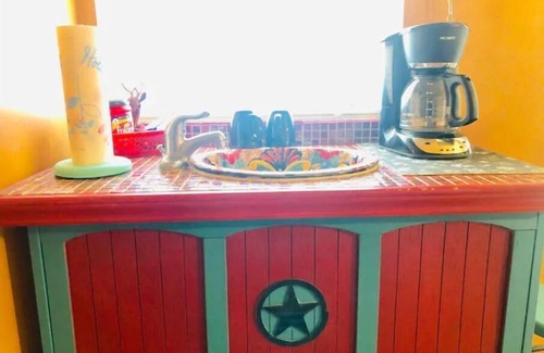 Bandera House | 10th St. Bungalow Downtown, Bandera, TX.