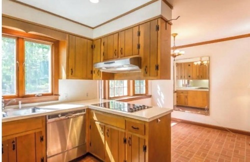 Lookout Mountain House | 11 Bdrm ~🏠🏡1 Story-34ppl! 2 HOUSES RETREATS, FIRETABLE🔥Lkt Mtn 6acre