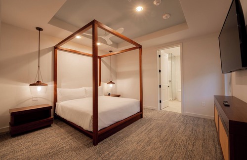 Florida Central Atlantic Coast Resort | 11 Bedroom, 13 Bathroom ADA Entire House in Orlando, FL near Disney!