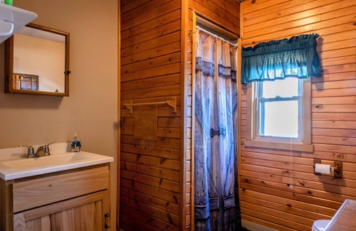 Dawson Cabin | 11 bedroom Western Mn Family Fun Lodge with Sand Volleyball court - Sleeps 20+