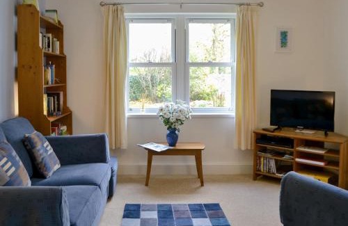 Keswick House | 11 Elm Court