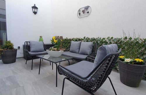 Hage Apartment | #11 Ferienwohnung - Premium mit Terrasse
