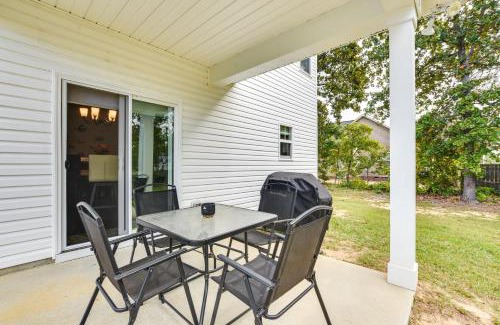 Spring Lake House | 11 Mi to Fort Bragg Family Home with Patio!