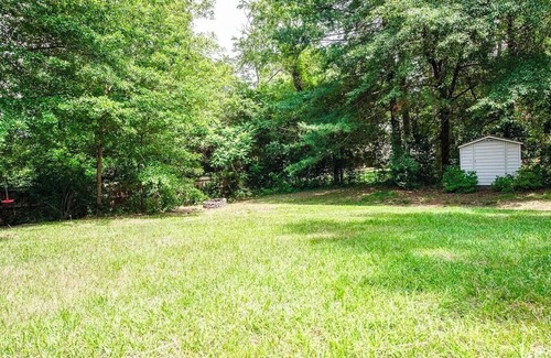 Bath House | 11 miles from Augusta National! nCharming 2-bedroom house in North Augusta