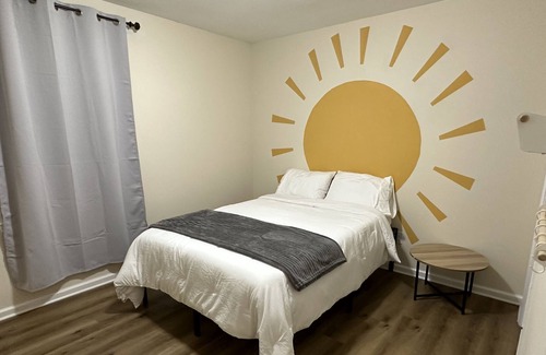 Greensboro House | 11 MINUTES TO PTI AIRPORT! CENTRAL LOCATION! NEWLY RENOVATED!