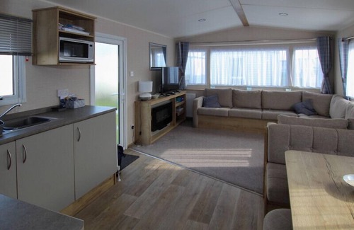 Pevensey Resort | 11 Pebble Beach, Eastbourne Rd, Pevensey Bay,