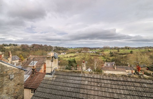 Richmond Cottage | 11 TOWER STREET, pet friendly, character holiday cottage in Richmond