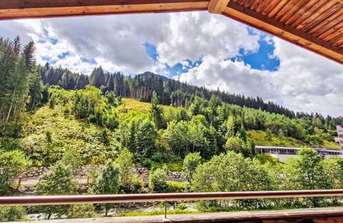 Saalbach-Hinterglemm Apartment | 110 m² Apartment ∙ 5 bedrooms ∙ 10 guests