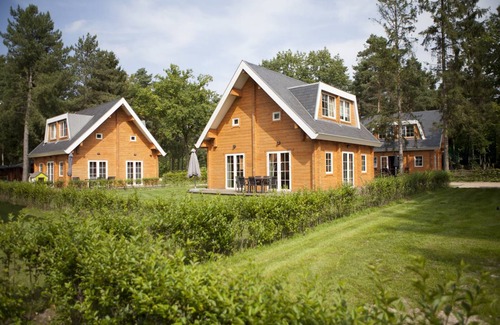 Zutendaal House | 110 m² Bungalow ∙ 3 bedrooms ∙ 6 guests