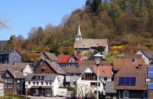 Hatzfeld House | 110 m² House ∙ 2 bedrooms ∙ 4 guests
