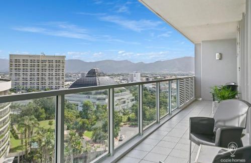 Cairns Central Business District House | 1101 Harbour Lights with Ocean Views