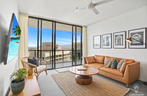 Cairns Central Business District House | 1101 Harbour Lights with Ocean Views