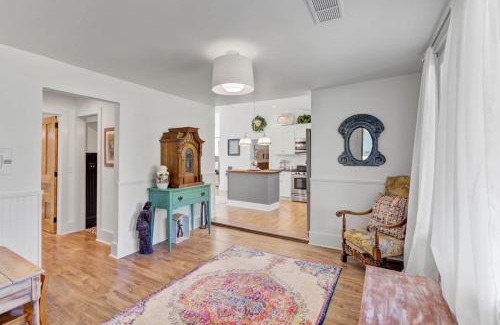 Hanahan House | 1109 Berkeley