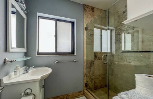 Nurmi Isles Apartment | 111 #6 Beautiful waterfront apartment near the beach