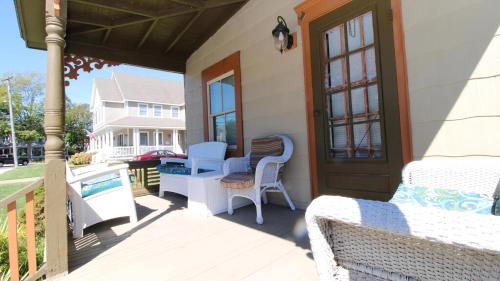West Cape May House | 111 Leaming Ave