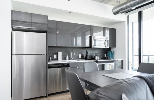 Downtown Winnipeg Condo | (1111)Downtown Glasshouse+Spacious 1 Bdr+Fast WiFi