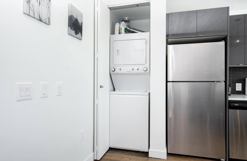 Downtown Winnipeg Condo | (1111)Downtown Glasshouse+Spacious 1 Bdr+Fast WiFi