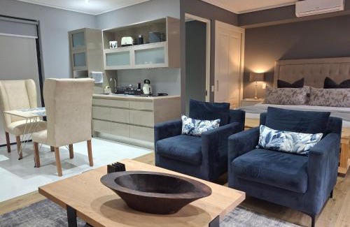 Knysna Central Apartment | 112 Luxury Studio at The Gallery