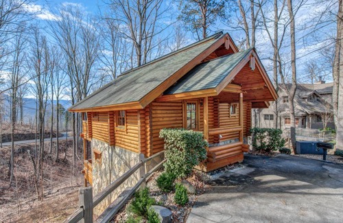 Gatlinburg - Pigeon Forge Condo | 112 m² Condo ∙ 2 bedrooms ∙ 4 guests