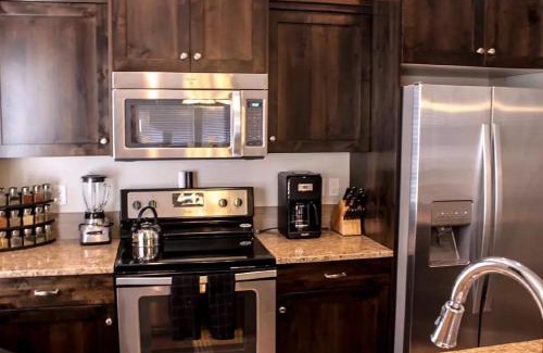 West Valley House | 11203 Arch