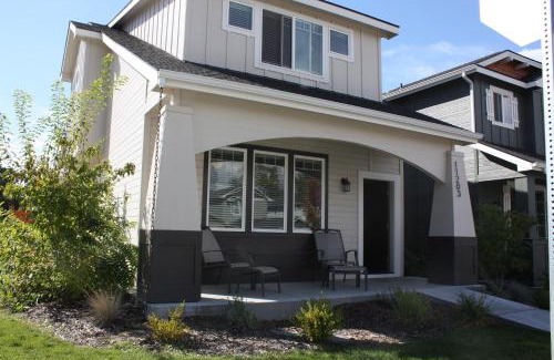 West Valley House | 11203 Arch