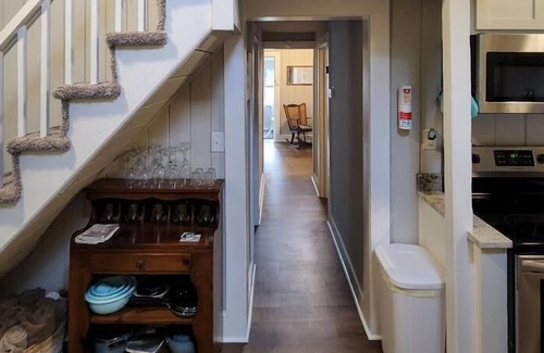 Issue House | 113 11th St, Colonial Beach, VA, US