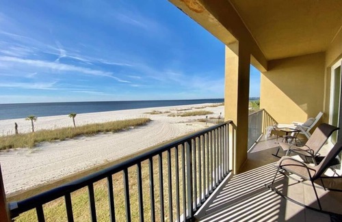 Henderson Point Condo | #113 Beautiful 2 bed 2 bath condo with beach views