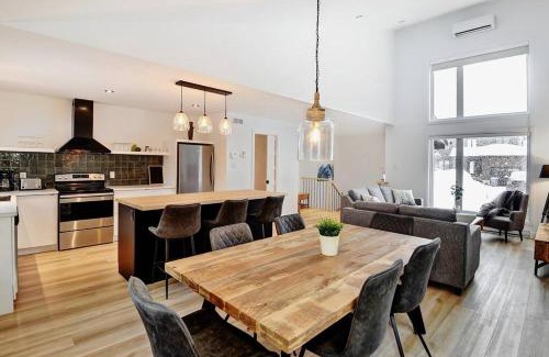 Stoneham Ski Chalet | 114 Chemin des Ruisselets