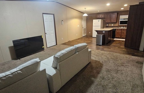 Bay Oaks Harbor House | 114 Dolphin Harbor N