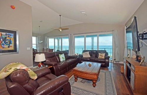 Englewood House | 1144 Turtle Nest