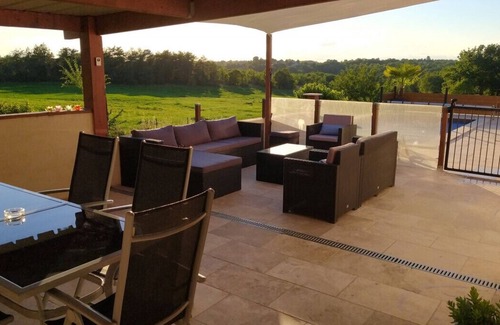 Labastide-Marnhac House | 115 m2 private villa with view and private heated pool