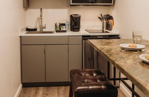 Bartlesville Apartment | 115 · The Wilds #115 - Hotel Phillips