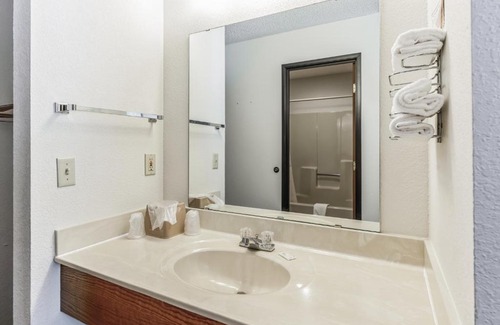 Boulder Junction Apartment | 115 Two Queen Room with Woodland View studio